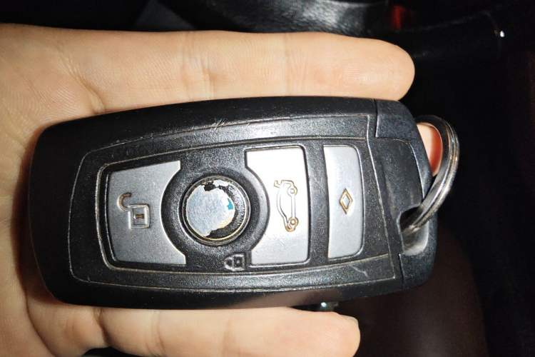 Used BMW 5 Series 2014 525Li Leading Model Vehicle Key