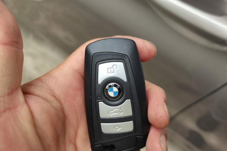 Used BMW 5 Series 2014 520Li Elegant Model Vehicle Key