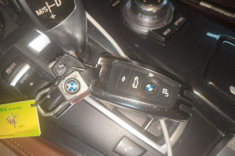 Used BMW 5 Series 2014 520Li Elegant Model Vehicle Key