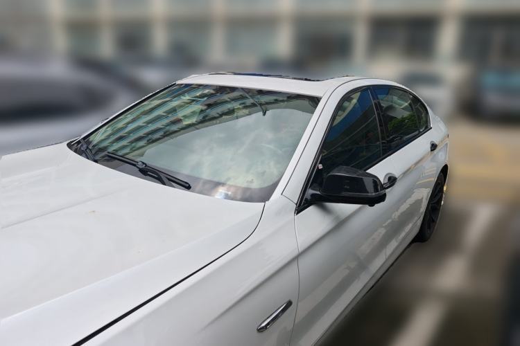 Used BMW 5 Series 2014 525Li Luxury Design Package Guazi used car, China used car export, Used car for sale, Used cars, Cheapest cars for sale