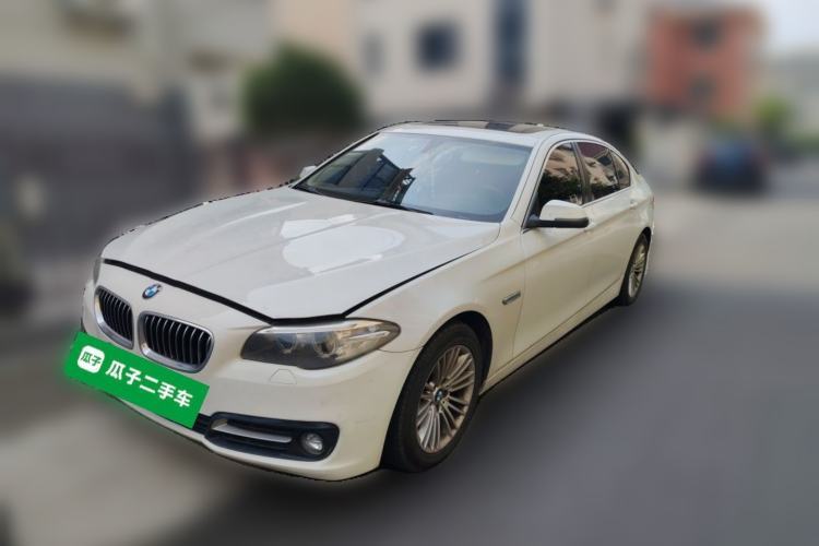 Used BMW 5 Series 2014 525Li Leading Model Guazi used car, China used car export, Used car for sale, Used cars, Cheapest cars for sale
