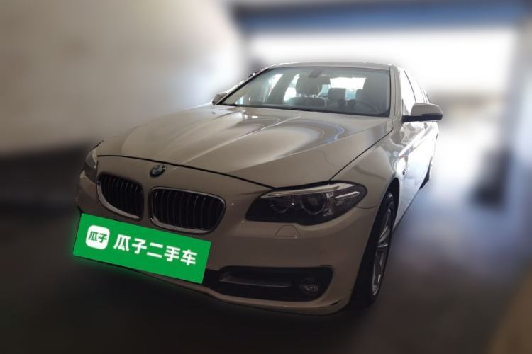 Used BMW 5 Series 2014 520Li Elegant Model Guazi used car, China used car export, Used car for sale, Used cars, Cheapest cars for sale
