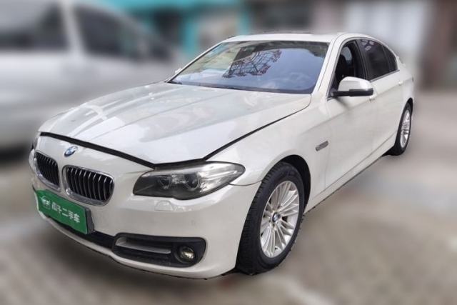 BMW 5 Series 2014 525Li Leading Model d’occasion