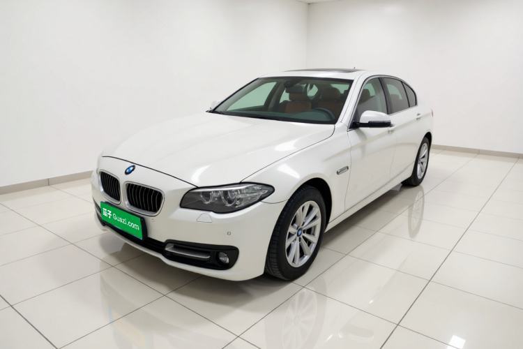 Used BMW 5 Series 2014 520Li Elegant Model Guazi used car, China used car export, Used car for sale, Used cars, Cheapest cars for sale
