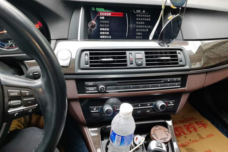 Used BMW 5 Series 2014 525Li Luxury Design Package Audio And AC Panel
