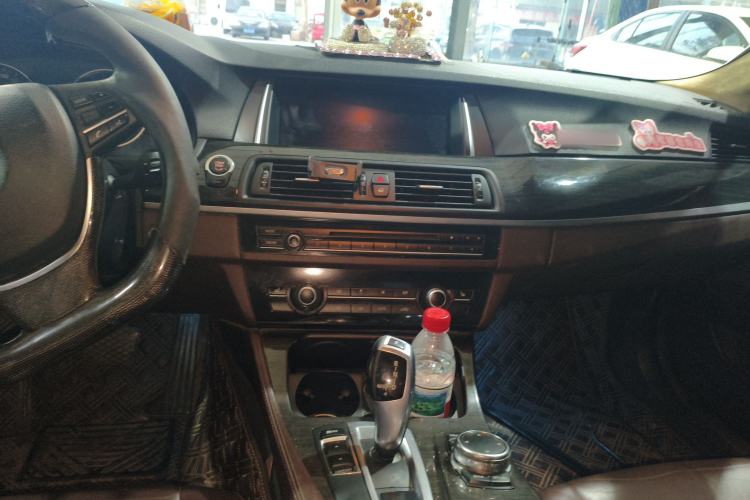 Used BMW 5 Series 2014 525Li Luxury Design Package Audio And AC Panel