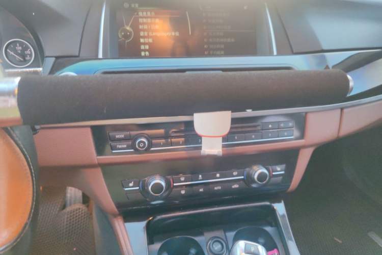 Used BMW 5 Series 2014 525Li Leading Model Audio And AC Panel