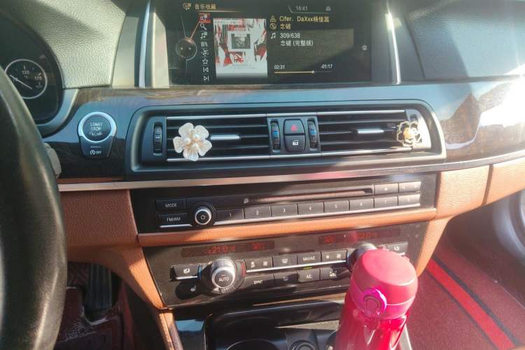 Used BMW 5 Series 2014 528Li Leading Model Audio And AC Panel