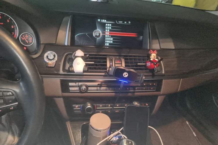 Used BMW 5 Series 2014 525Li Luxury Design Package Audio And AC Panel