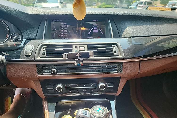 Used BMW 5 Series 2014 520Li Elegant Model Audio And AC Panel