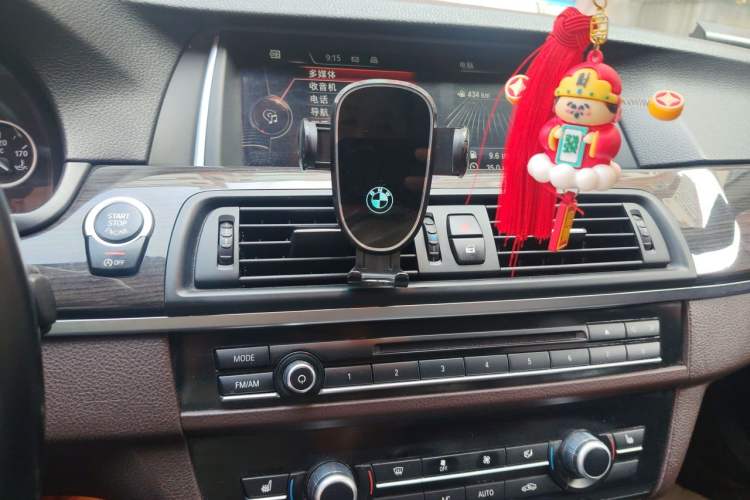 Used BMW 5 Series 2014 525Li Luxury Design Package Audio And AC Panel