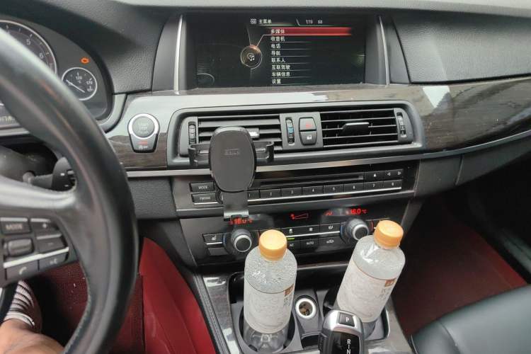 Used BMW 5 Series 2014 525Li Luxury Design Package Audio And AC Panel