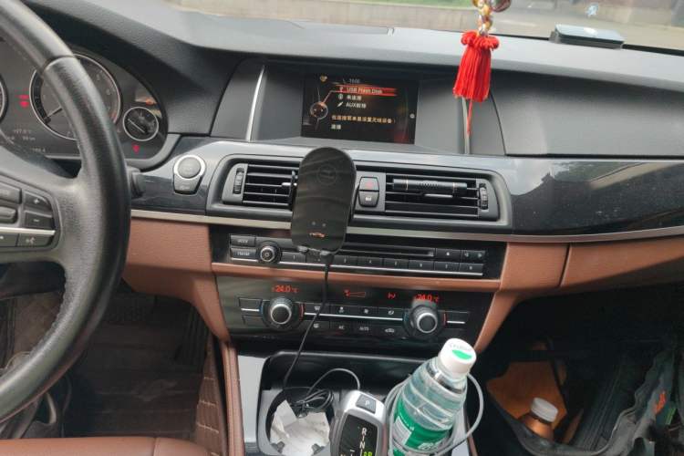 Used BMW 5 Series 2014 520Li Elegant Model Audio And AC Panel