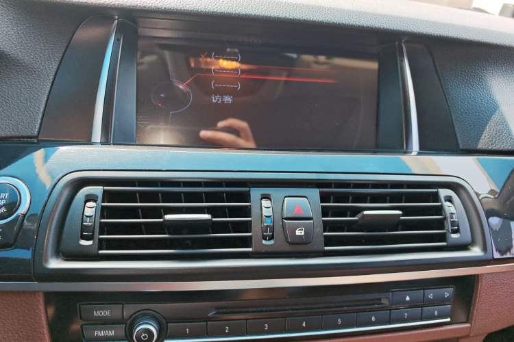 Used BMW 5 Series 2014 520Li Elegant Model Audio And AC Panel