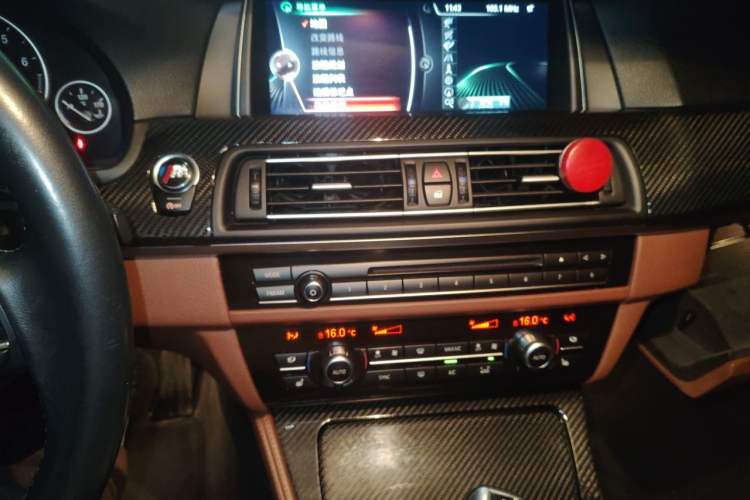 Used BMW 5 Series 2014 528Li Leading Model Audio And AC Panel