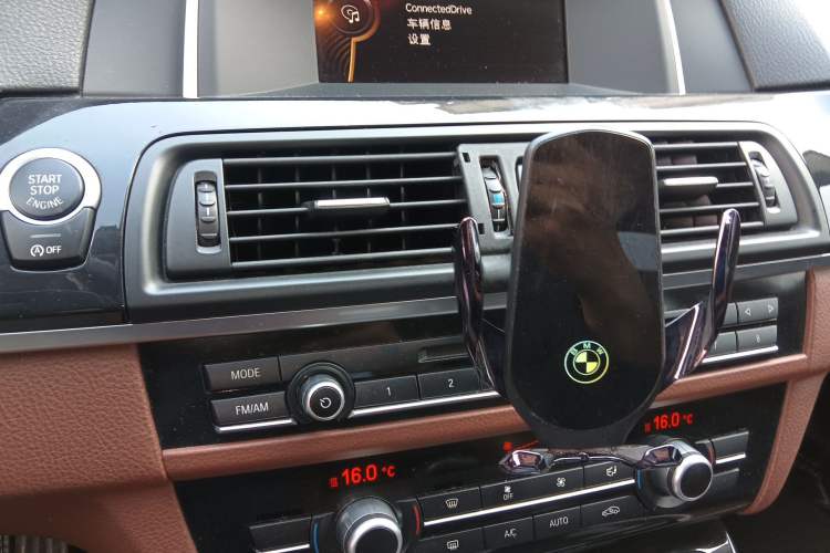 Used BMW 5 Series 2014 520Li Elegant Model Audio And AC Panel