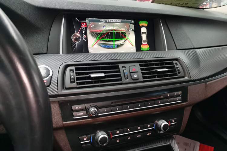 Used BMW 5 Series 2014 525Li Luxury Design Package Audio And AC Panel