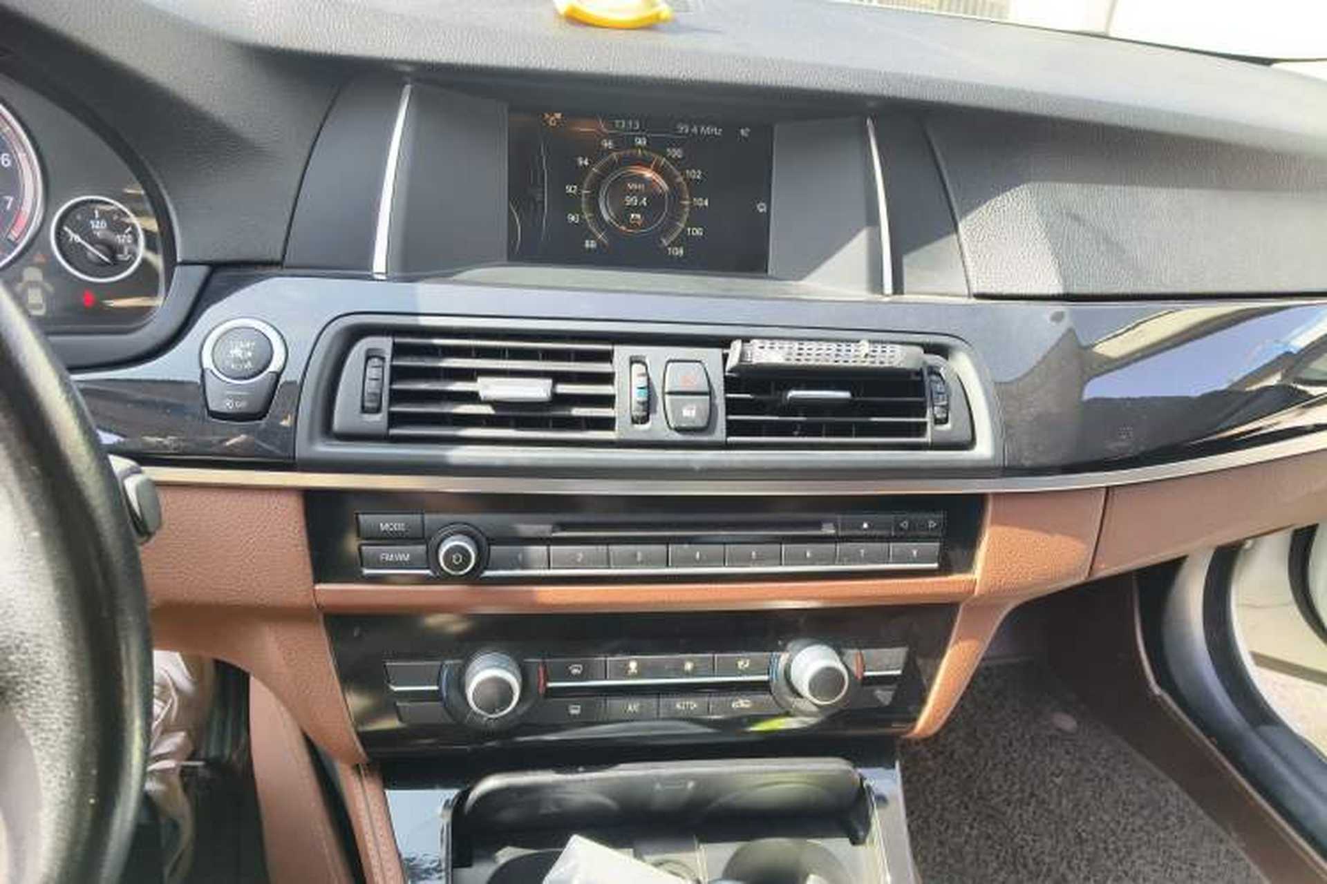 Used BMW 5 Series 2014 520Li Elegant Model Audio And AC Panel