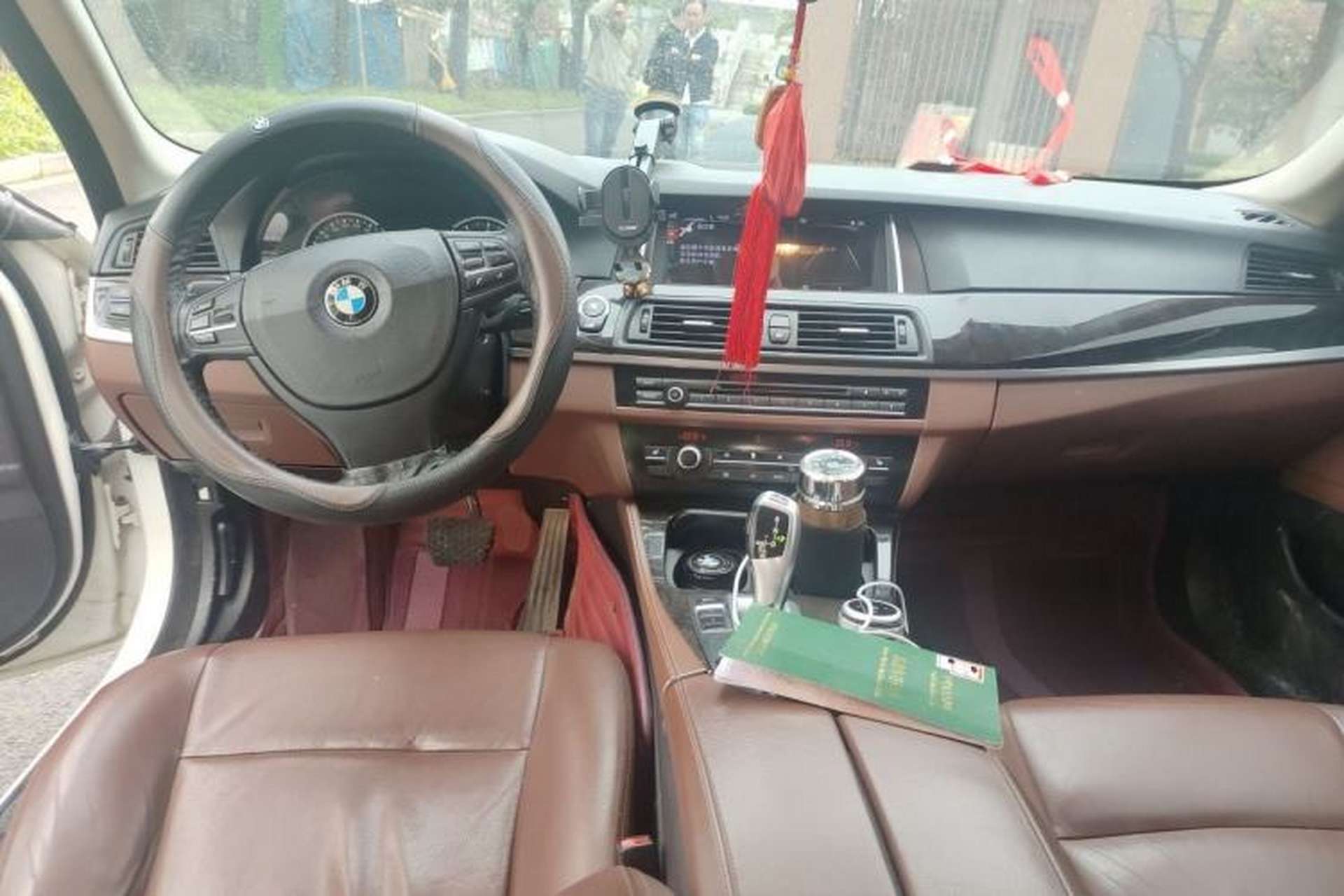 Used BMW 5 Series 2014 525Li Leading Model Center Console