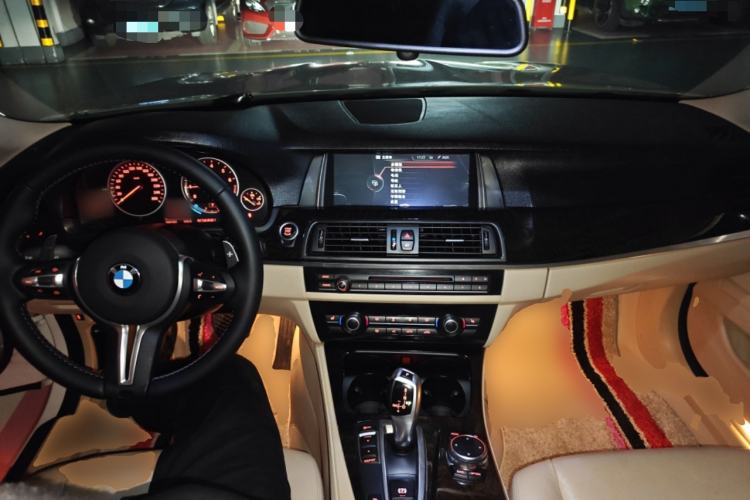 Used BMW 5 Series 2014 530Li Leading Model