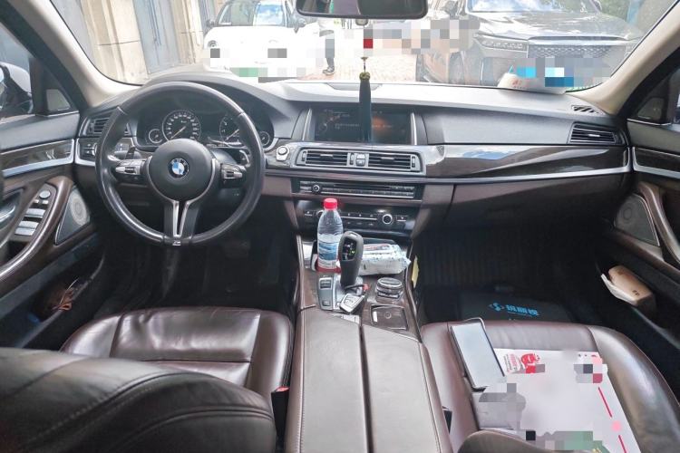 Used BMW 5 Series 2014 525Li Luxury Design Package Center Console