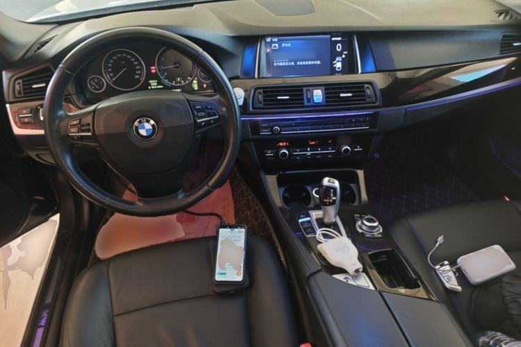 Used BMW 5 Series 2014 525Li Leading Model Center Console
