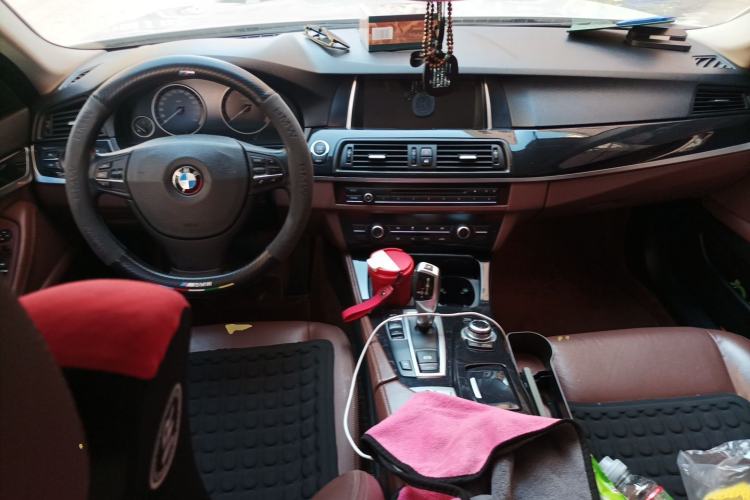 Used BMW 5 Series 2014 520Li Elegant Model Center Console
