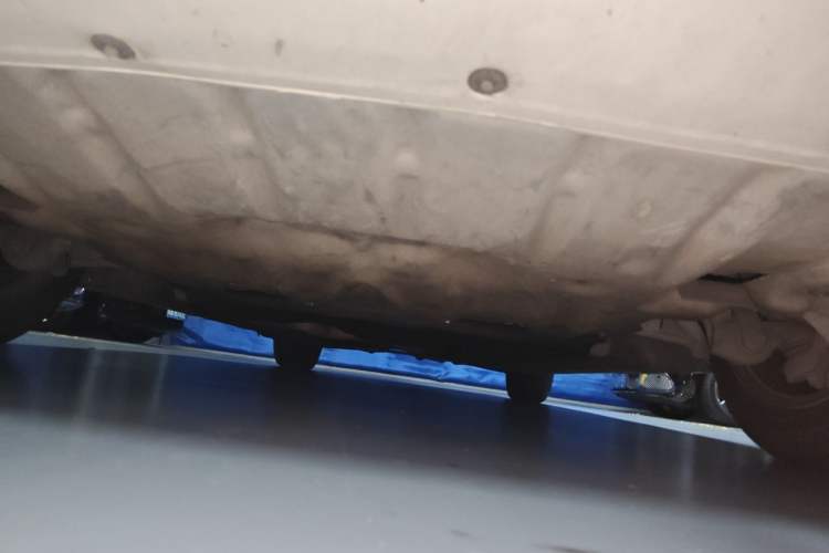 Used BMW 5 Series 2014 520Li Elegant Model Chassis Front