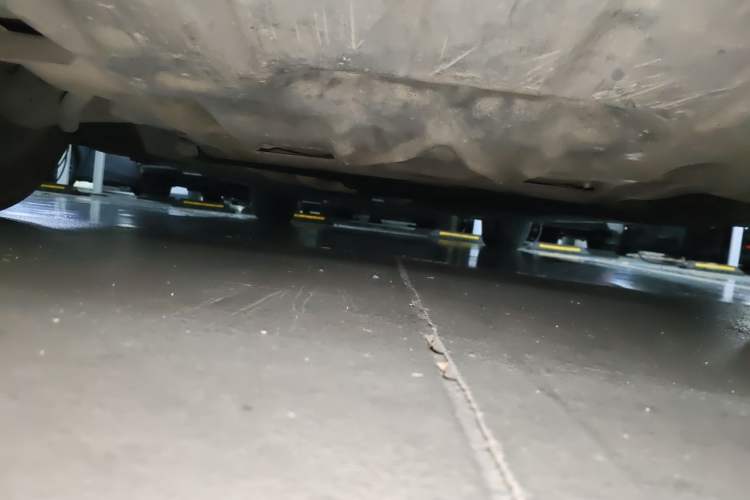 Used BMW 5 Series 2014 525Li Luxury Design Package Chassis Front