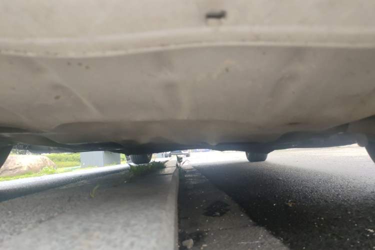 Used BMW 5 Series 2014 525Li Leading Model Chassis Front