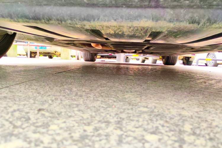 Used BMW 5 Series 2014 525Li Leading Model Chassis Front