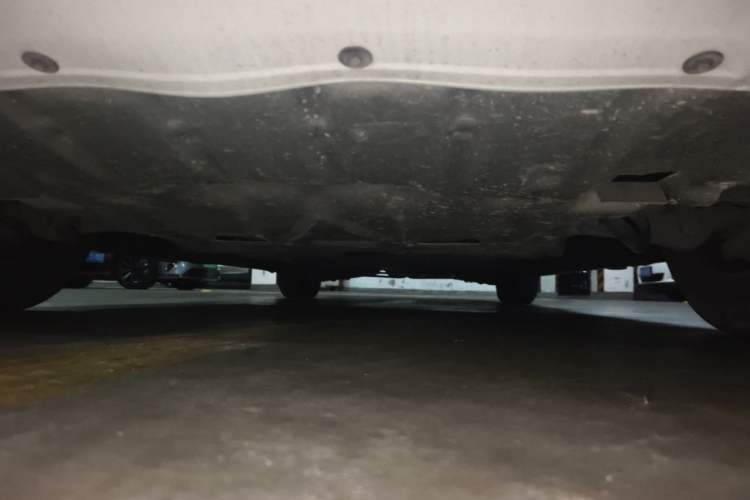 Used BMW 5 Series 2014 520i Touring Edition Chassis Front