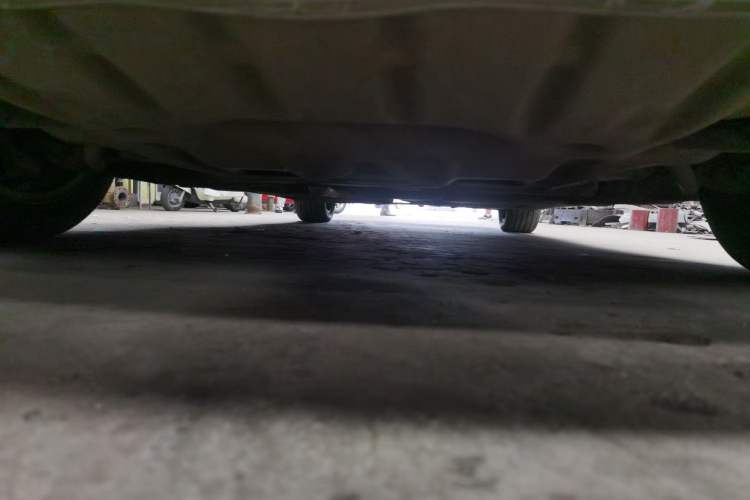 Used BMW 5 Series 2014 525Li Fashion Design Package Chassis Front