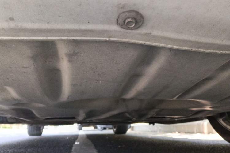 Used BMW 5 Series 2014 528Li Leading Model Chassis Front