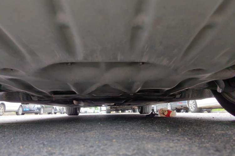 Used BMW 5 Series 2014 525Li Luxury Design Package Chassis Front