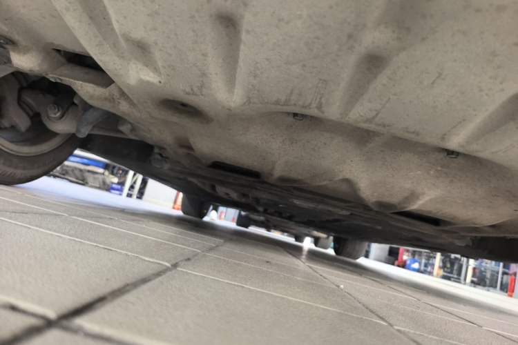 Used BMW 5 Series 2014 535Li Leading Model Chassis Front