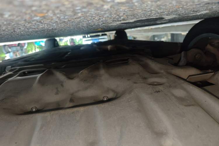 Used BMW 5 Series 2014 528Li Leading Model Chassis Front