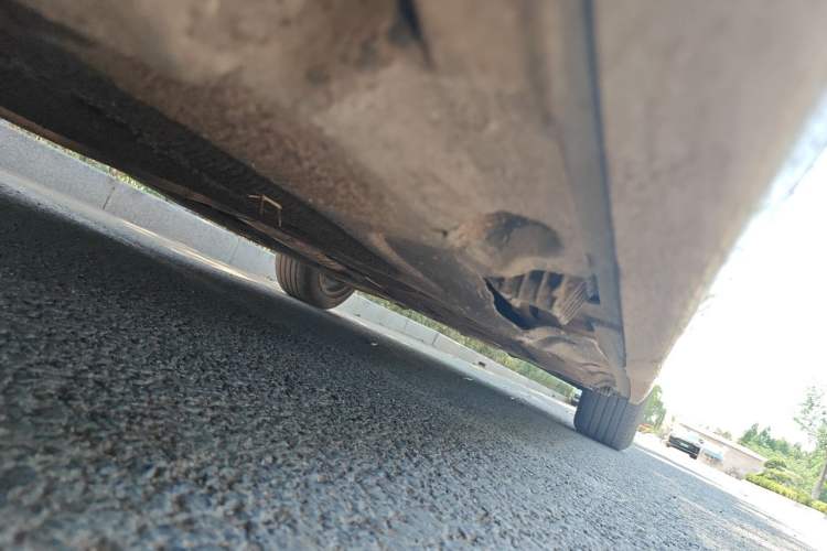 Used BMW 5 Series 2014 520Li Elegant Model Chassis Front Left