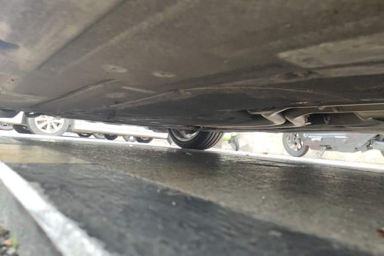 Used BMW 5 Series 2014 535Li Leading Model Chassis Front Left