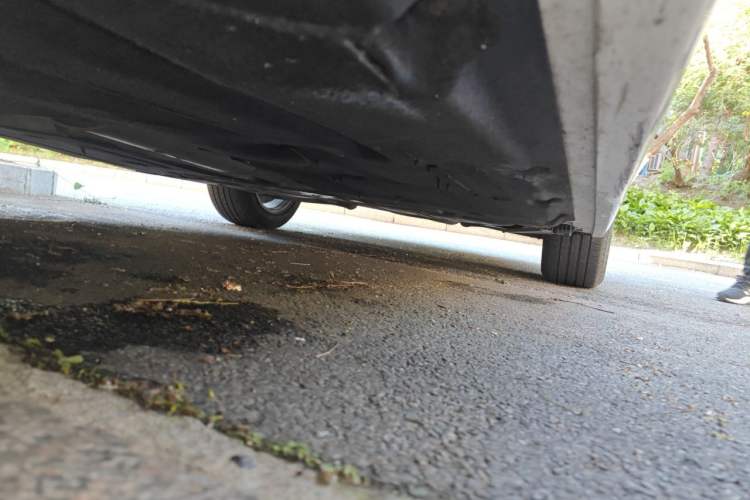 Used BMW 5 Series 2014 520Li Elegant Model Chassis Front Left