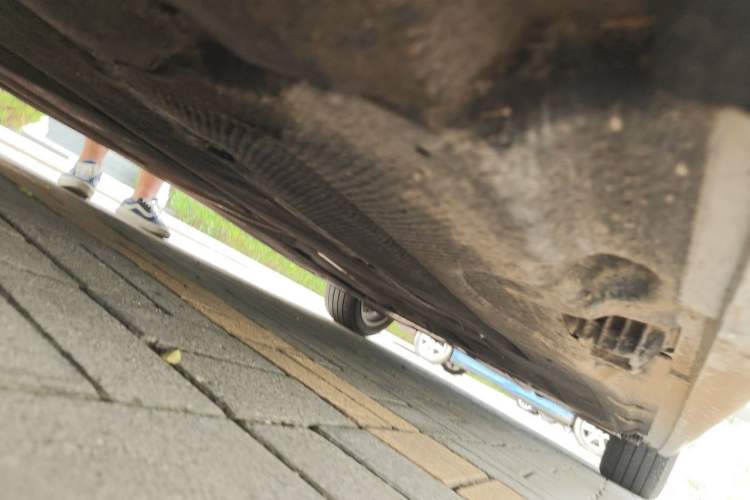 Used BMW 5 Series 2014 528Li Leading Model Chassis Front Left