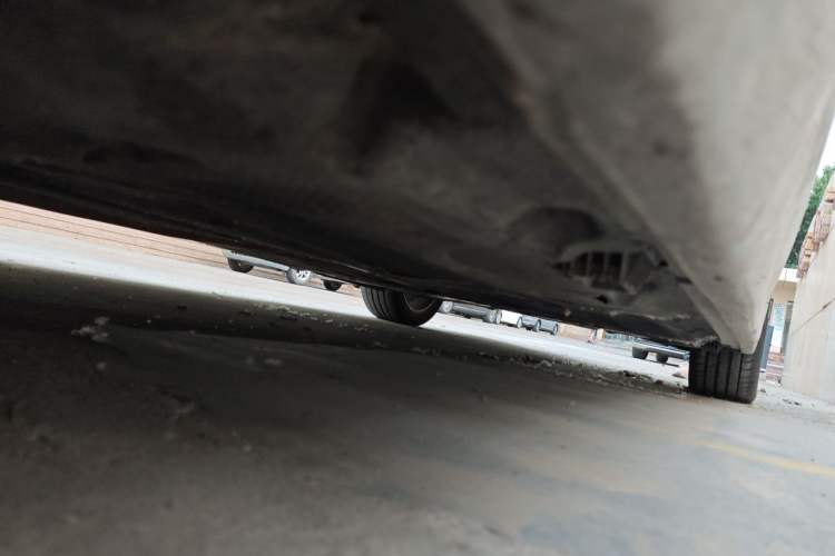 Used BMW 5 Series 2014 525Li Luxury Design Package Chassis Front Left