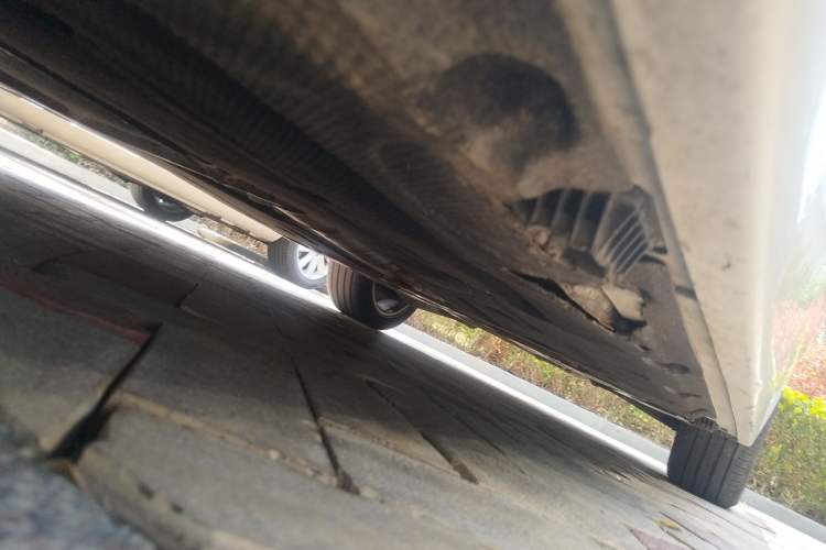 Used BMW 5 Series 2014 528Li Leading Model Chassis Front Left