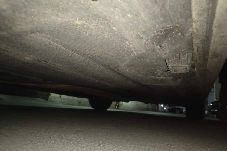 Used BMW 5 Series 2014 520Li Elegant Model Chassis Front Left