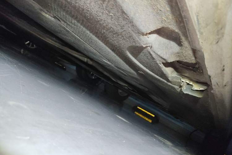 Used BMW 5 Series 2014 520Li Elegant Model Chassis Front Left