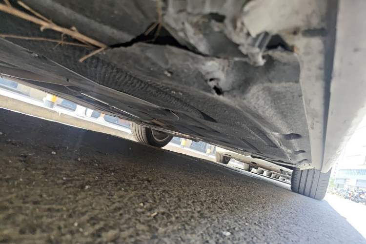 Used BMW 5 Series 2014 525Li Luxury Design Package Chassis Front Left