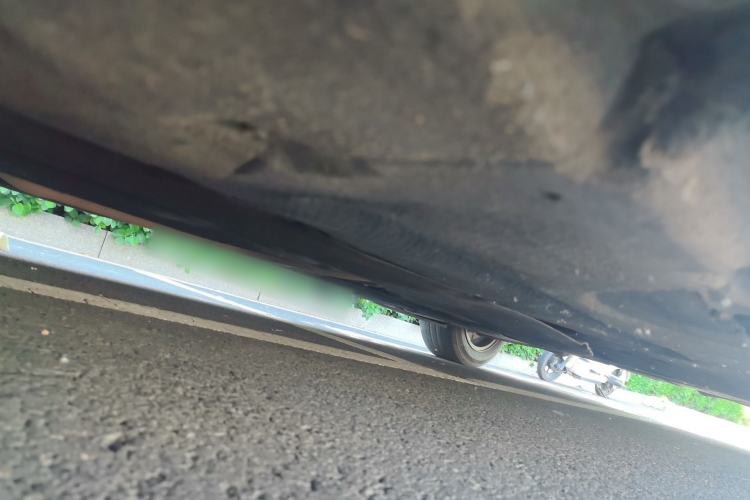 Used BMW 5 Series 2014 520Li Elegant Model Chassis Front Left