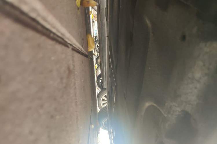 Used BMW 5 Series 2014 520Li Elegant Model Chassis Front Left