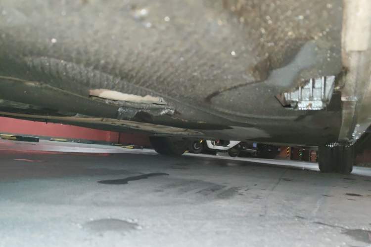 Used BMW 5 Series 2014 525Li Luxury Design Package Chassis Front Left