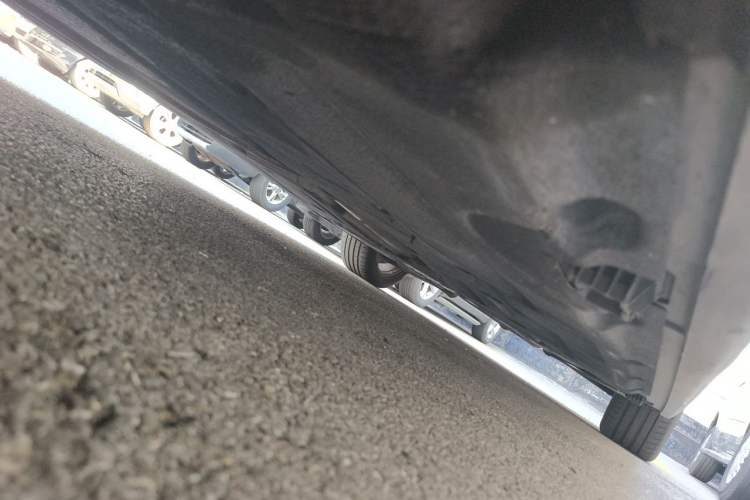 Used BMW 5 Series 2014 525Li Luxury Design Package Chassis Front Left